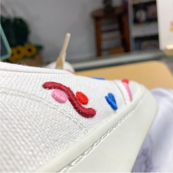 Soludos Marin Embroidered Rainbow White Sneakers Size 9 - Picture 10 of 10